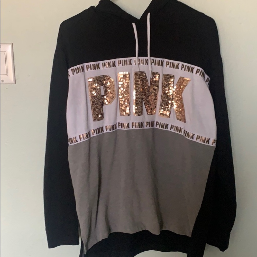 Long sleeve light weight hoodie - Picture 1 of 3